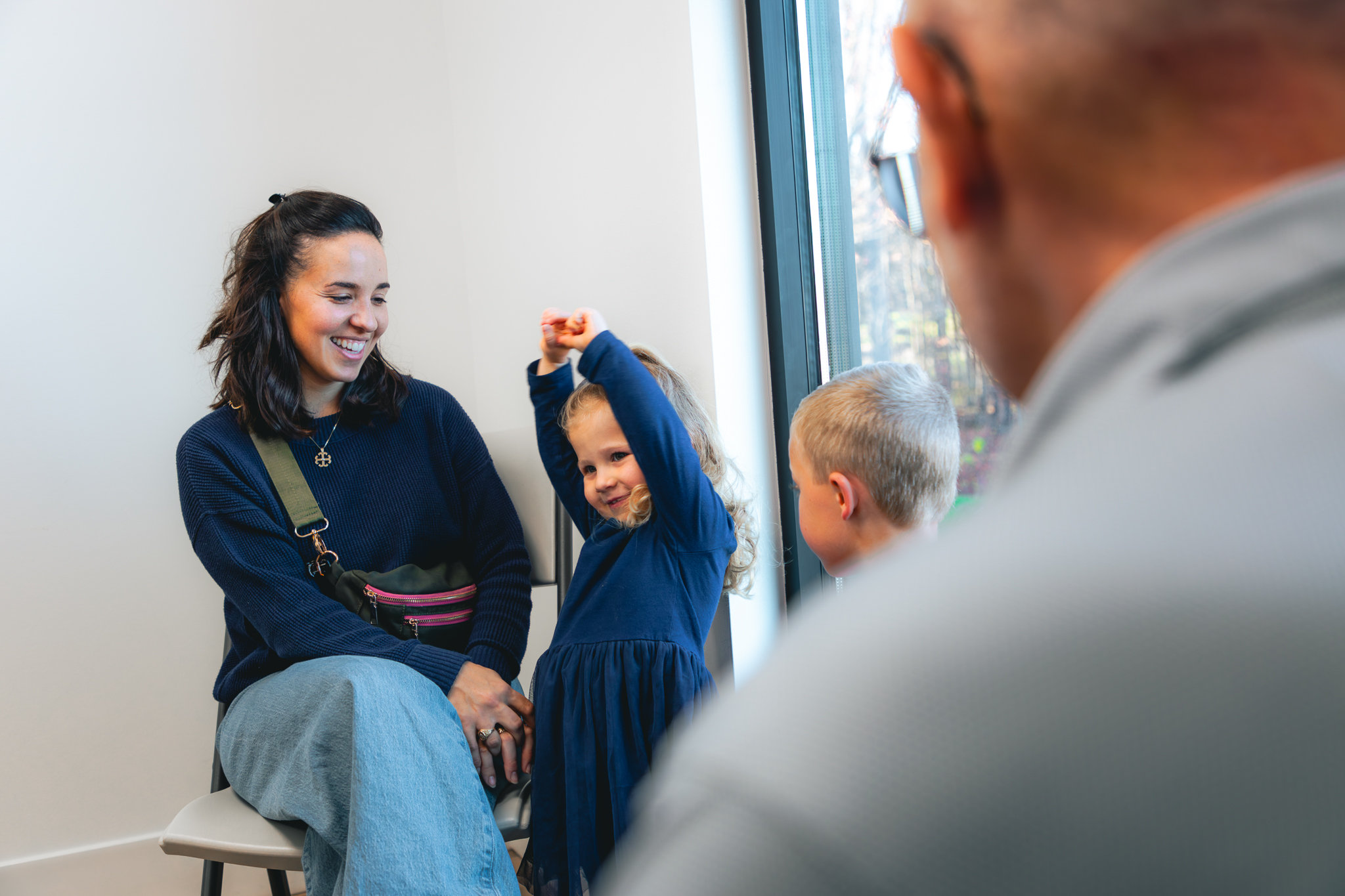 doctor with patients